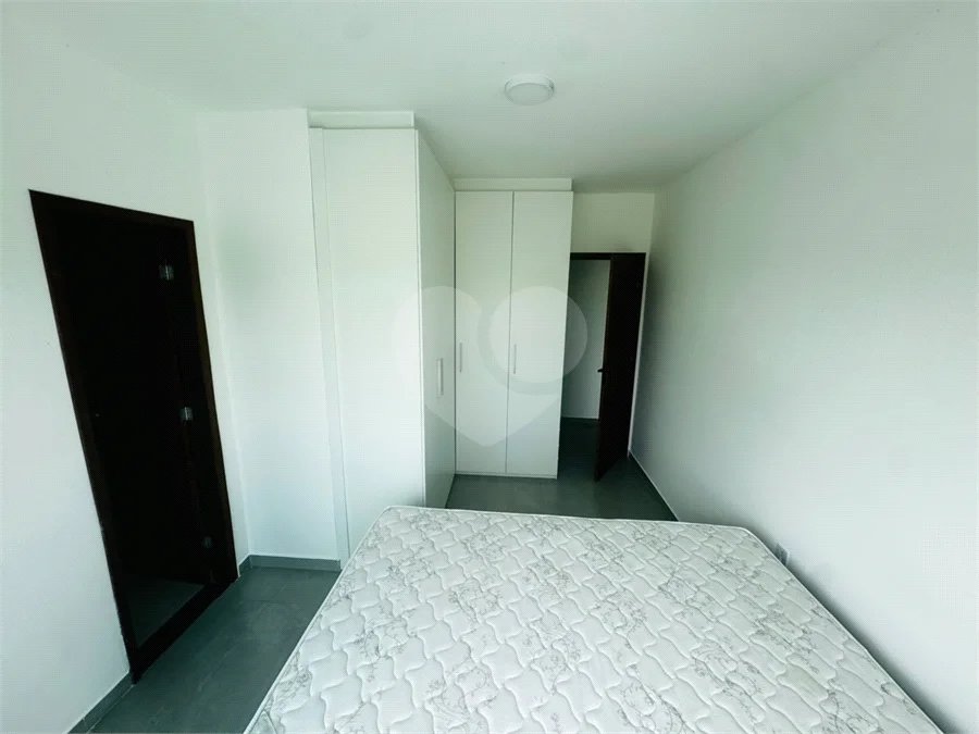 Casa para venda e locação anual com 3 quartos independente em São José em Búzios