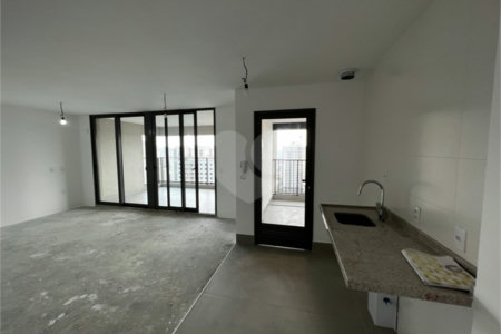Apartamento à venda com 2 suítes em Campo Belo, São Paulo, SP