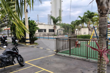 Apartamento à venda com 2 quartos em Santa Cruz, Rio de Janeiro, RJ