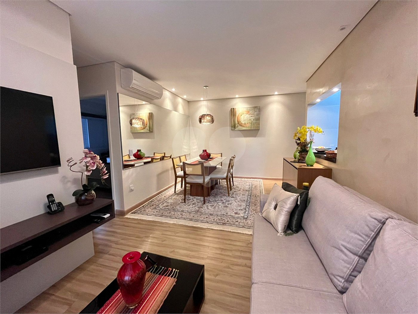 Apartamento à venda com 3 suítes em Pinheirinho, Vinhedo, SP