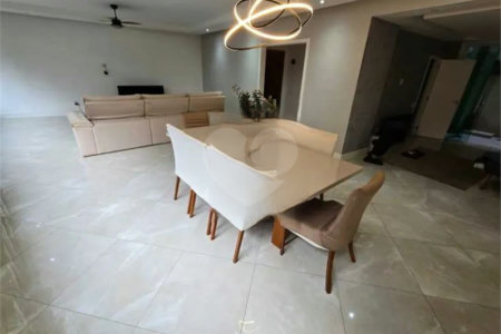 Apartamento à venda com 3 quartos, sendo 2 suítes, em Tijuca, Rio de Janeiro, RJ