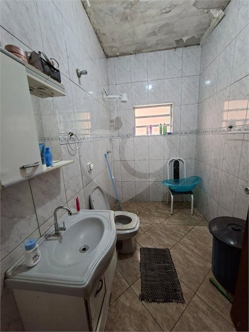 Casa à venda com 4 quartos, sendo 1 suíte,  em Vila Santa Maria, Guarulhos, SP