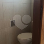 Casa à venda com 3 quartos, sendo 1 suíte, no condomínio Serra da Estrela, Atibaia - SP