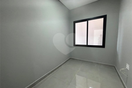 Casa à venda com 3 suítes no condomínio Helena Maria, Sorocaba - SP