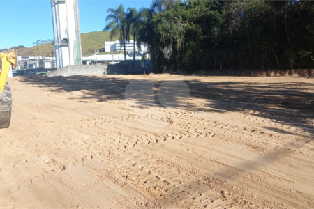 Área de Terra à venda em Vila Colorau, Sorocaba, SP