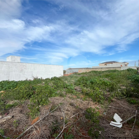 Terreno à venda em Vila Nastri, Itapetininga, SP