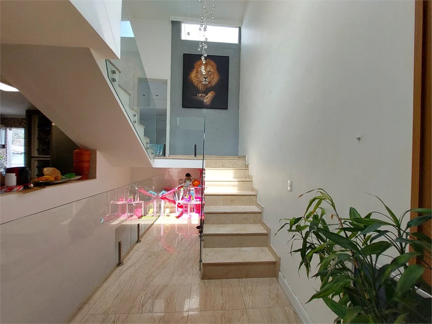Casa à venda ou para alugar com 4 suítes em Lapa, São Paulo, SP