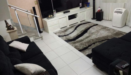 Sobrado à venda com 3 quartos, sendo 1 suíte,  em Vila Medeiros, São Paulo, SP