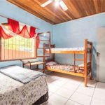 Casa com 3 dormitórios à venda, 276 m² por R$ 700.000,00 - Vitória Régia - Atibaia/SP
