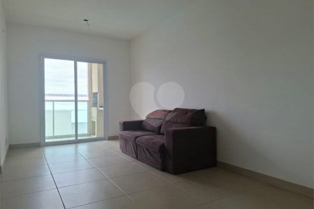 Apartamento à venda ou para alugar com 3 quartos, sendo 1 suíte, em Vila Macia, Itapetininga, SP