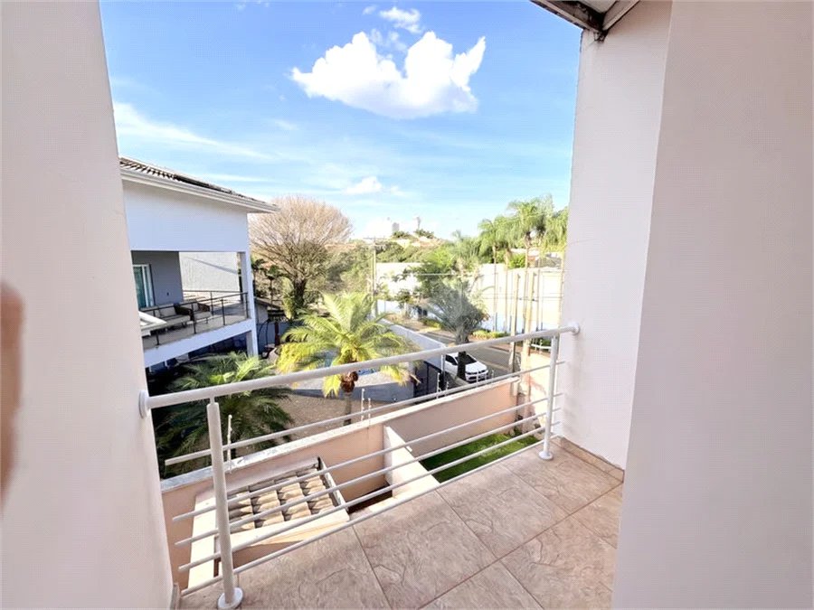 Casa à venda com 3 suítes em Parque Nova Suíça, Valinhos, SP