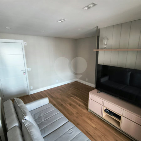 Apartamento à venda com 2 suítes em Vila Dom Pedro I, São Paulo, SP