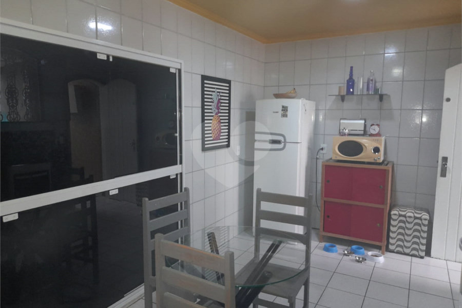 Sobrado à venda com 3 quartos, sendo 2 suítes, em Vila Guilherme, São Paulo, SP