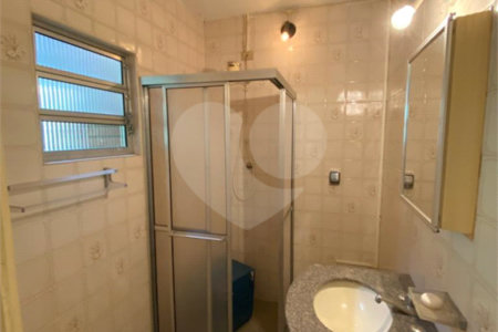 Sobrado à venda com 4 quartos, sendo 1 suíte, em Campo Grande, São Paulo, SP