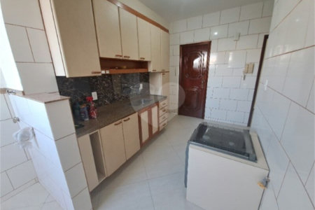 Apartamento à venda com 3 quartos, sendo 1 suíte, em Maracanã, Rio de Janeiro, RJ