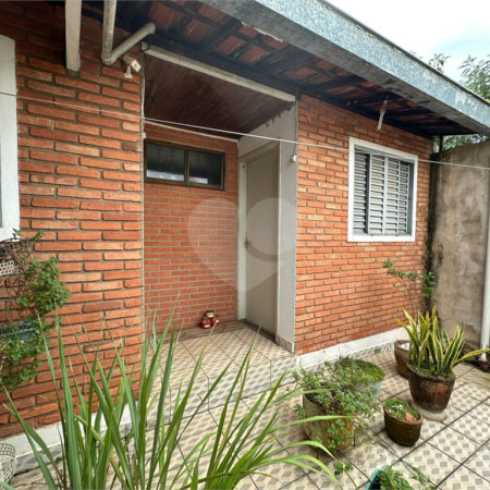 Casa à venda com 3 quartos, sendo 1 suíte, em Vila Monteiro, Itapetininga, SP