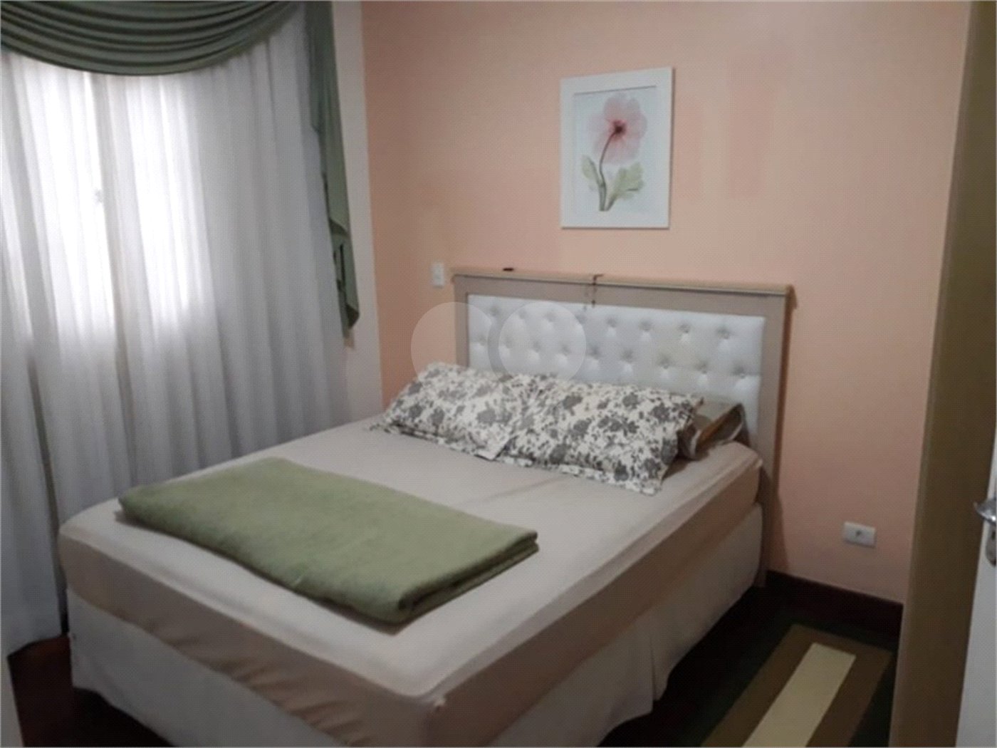 Casa à venda com 3 quartos, sendo 1 suíte, em Vila Suissa, Mogi das Cruzes, SP