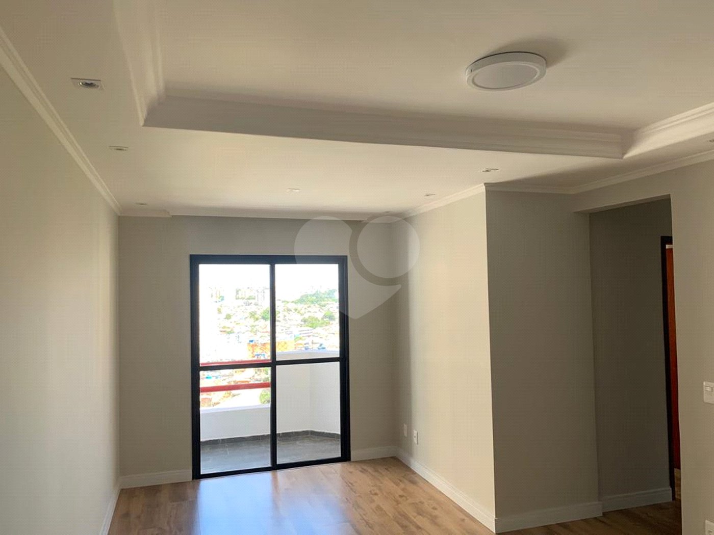 Apartamento à venda com 3 quartos, sendo 1 suíte,  em Vila Andrade, São Paulo, SP
