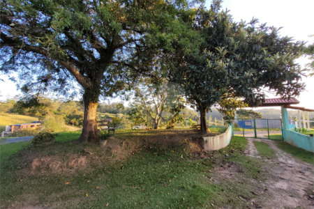 Chácara à venda com 5 quartos em Residencial Veneza I, Mogi das Cruzes, SP