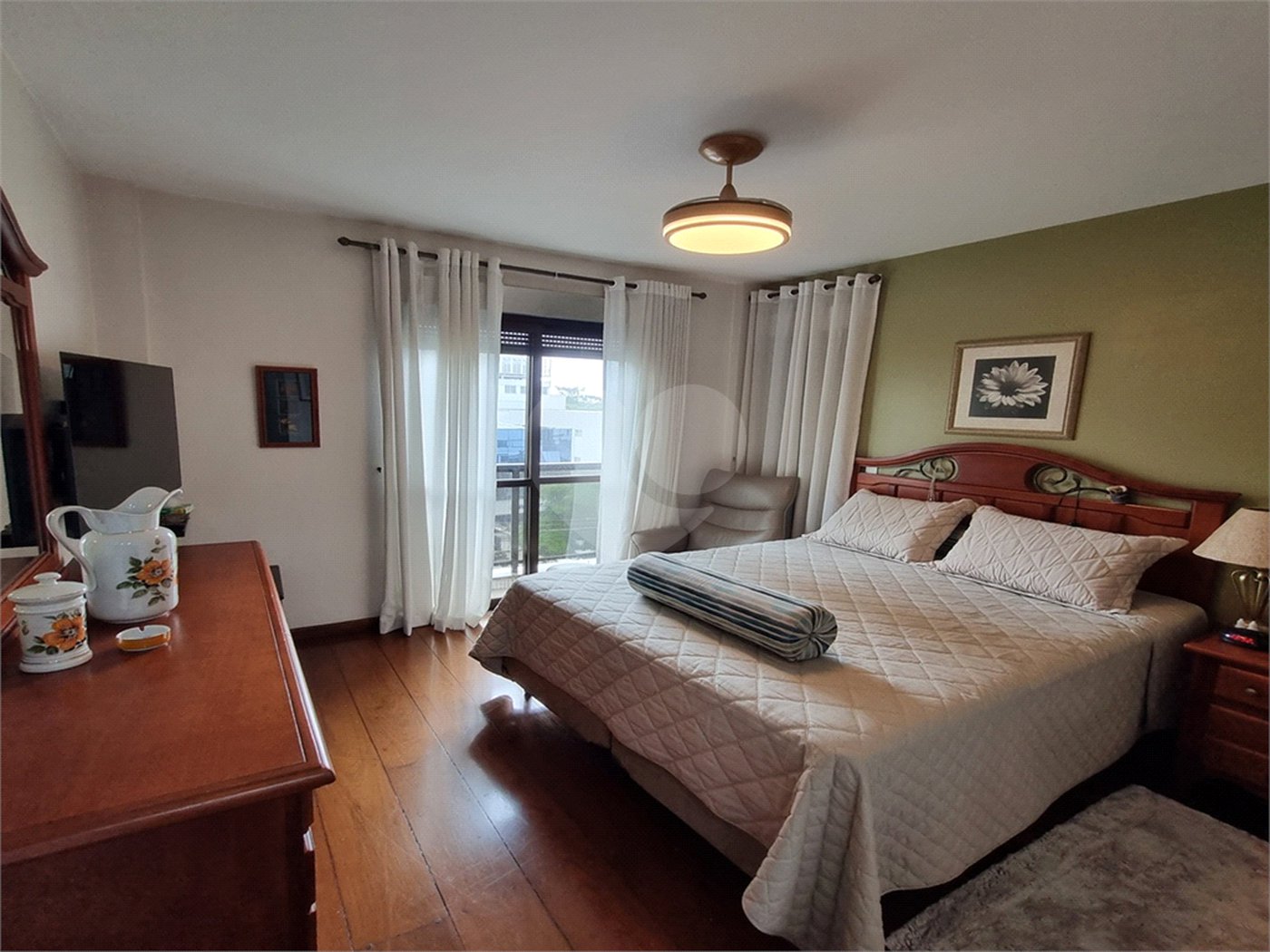 Apartamento à venda com 3 quartos, sendo 1 suíte, em Santana, São Paulo, SP