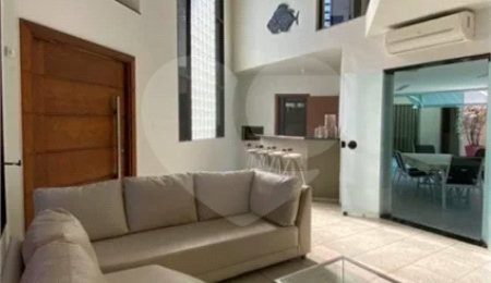 Casa à venda com 3 quartos, sendo 1 suíte,  em Boracéia, São Sebastião, SP