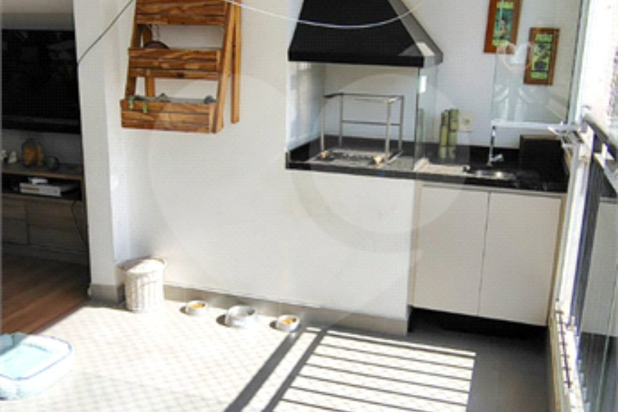 Apartamento à venda com 3 quartos, sendo 1 suíte, em Vila Guilherme, São Paulo, SP