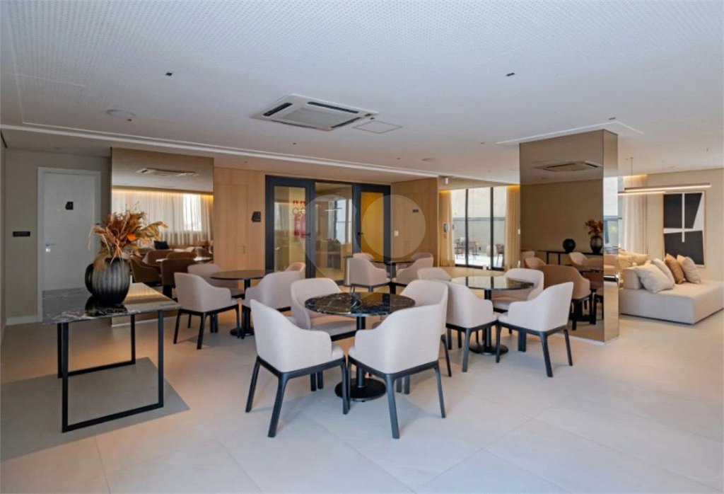 Apartamento à venda com 3 quartos, sendo 1 suíte, em Jardim Paulista, São Paulo, SP