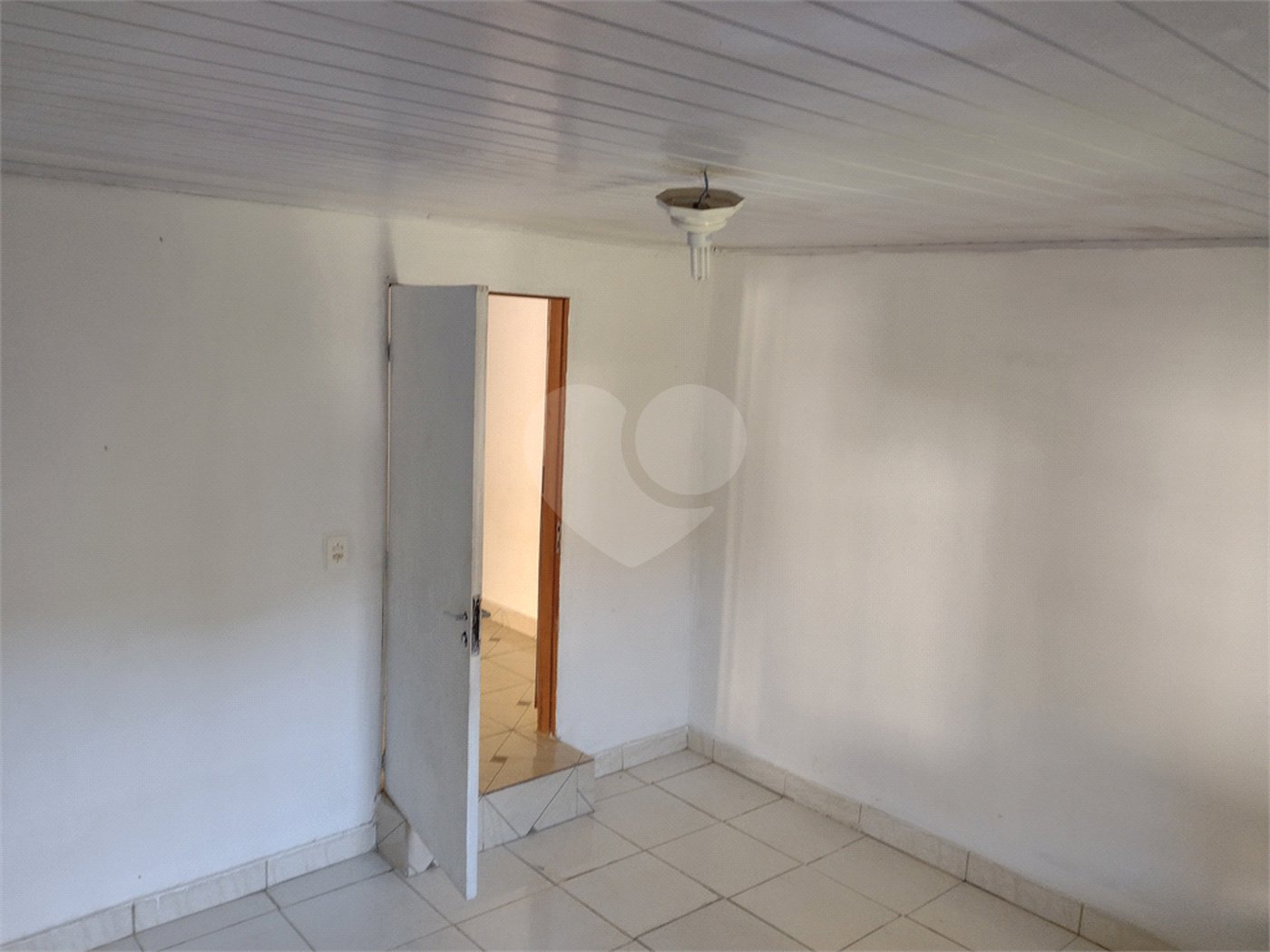 Casa à venda com 2 quartos em Vila Cintra, Mogi das Cruzes, SP