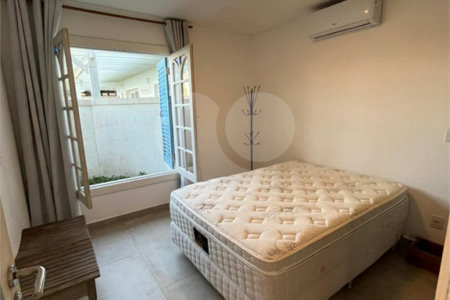 Casa em condomínio à venda com 2 suítes em Manguinhos, Armação dos Búzios, RJ