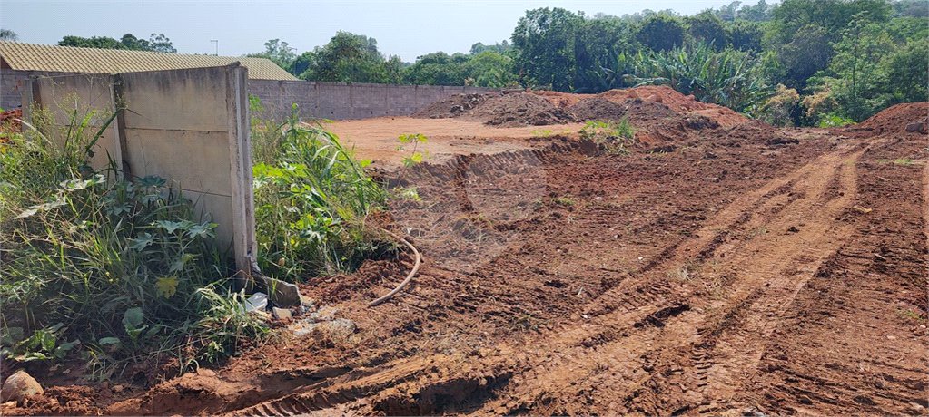 Terreno em Atibaia com 3.410 metros, pronto para construir, topografia plana, excelente localização