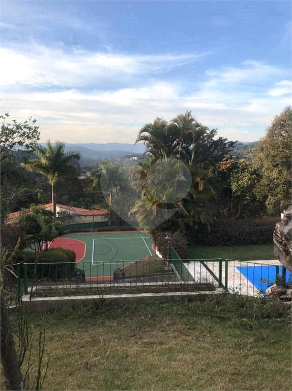 Casa à venda com 6 quartos, sendo 5 suítes, em Roseira, Mairiporã, SP
