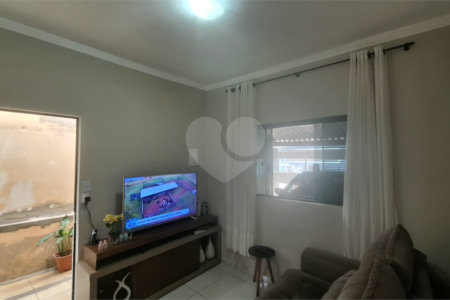Casa à venda com 3 quartos, sendo 1 suíte,  em Jardim São Conrado, Sorocaba, SP