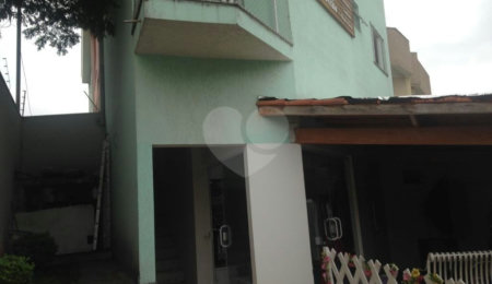 Casa à venda com 2 suítes em Parque das Nações, Santo André, SP
