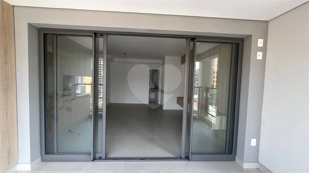 Apartamento à venda com 2 suítes em Pinheiros, São Paulo, SP