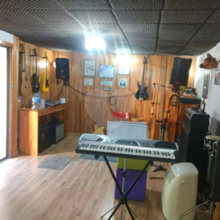 Casa à venda com 3 quartos, sendo 1 suíte,  em Jardim Rosa Maria, São Paulo, SP