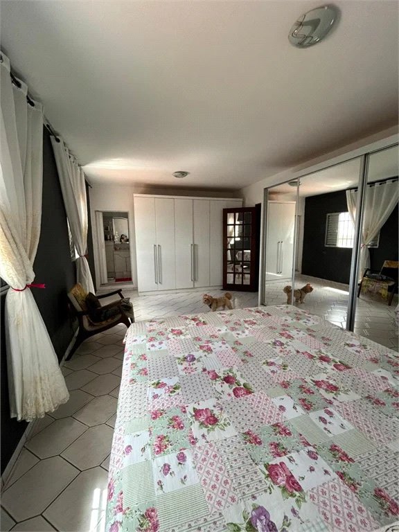 Casa à venda com 3 quartos, sendo 1 suíte,  em Jardim Capão Redondo, São Paulo, SP