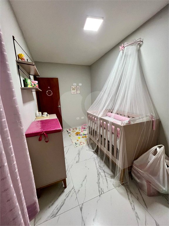 Casa à venda com 2 quartos no condomínio Benfica, São Paulo - SP