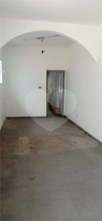 Sobrado à venda ou para alugar com 4 quartos em Água Branca, São Paulo, SP