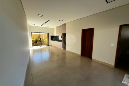 Casa à venda com 3 quartos, sendo 1 suíte,  em Vila Progresso, Itapetininga, SP