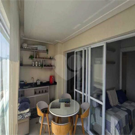 Apartamento à venda com 2 quartos, sendo 1 suíte,  em Vila Gertrudes, São Paulo, SP