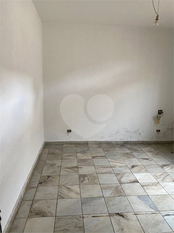 Casa Térrea à venda com 3 quartos em Vila Santo Estéfano, São Paulo, SP