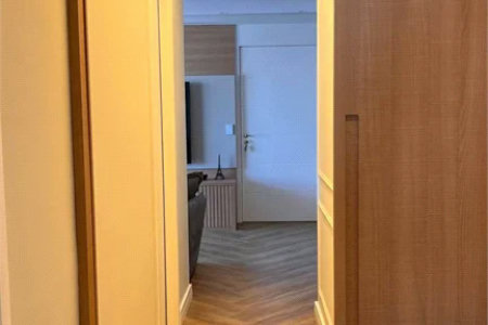 Apartamento à venda com 4 quartos, sendo 1 suíte,  em Jardim Vazani, São Paulo, SP