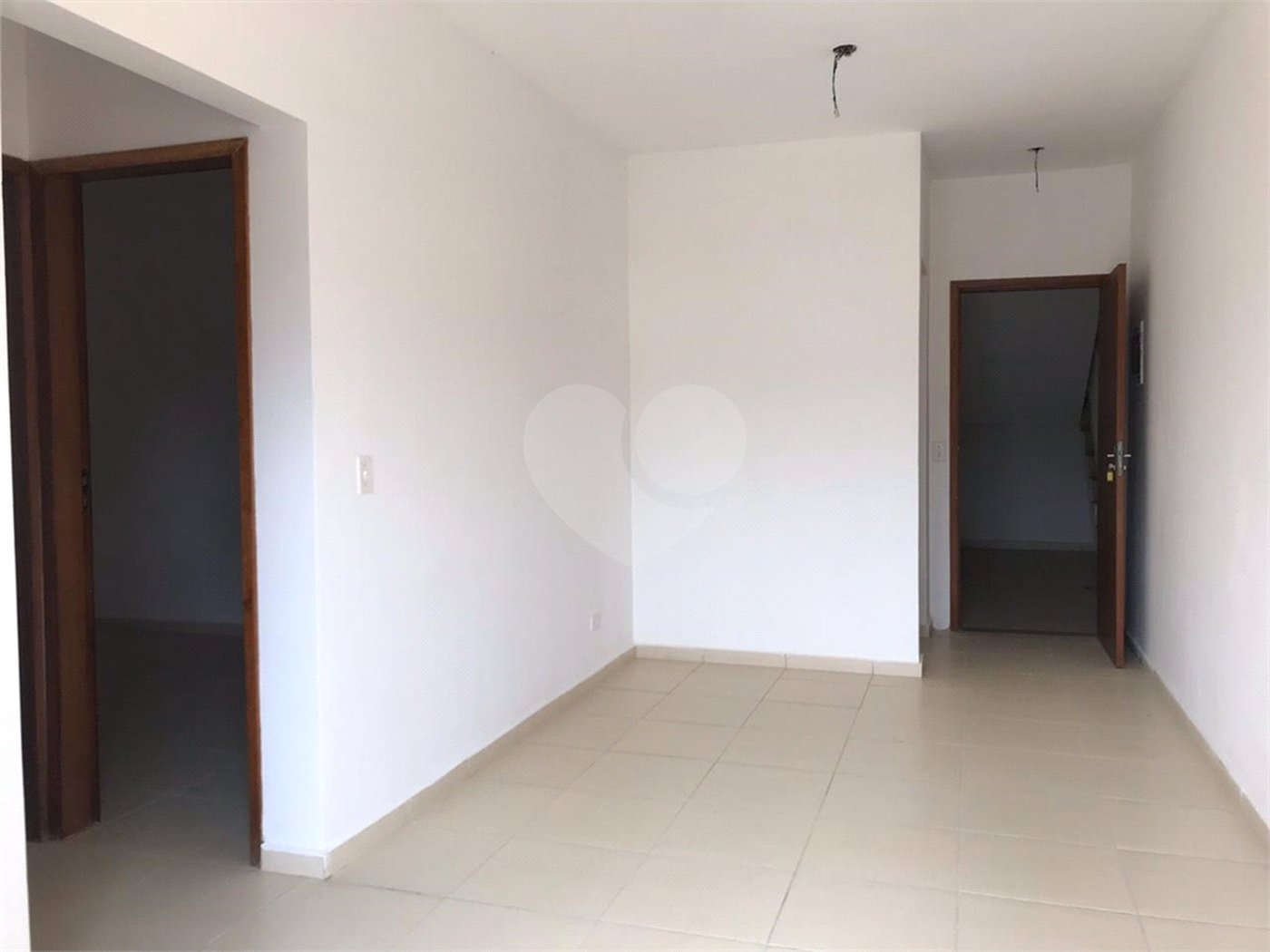 Apartamento à venda com 2 quartos, sendo 1 suíte, em Mogi Moderno, Mogi das Cruzes, SP