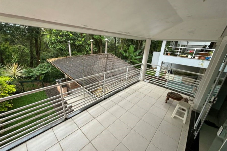 Sobrado à venda com 3 quartos, sendo 1 suíte, em Horto, São Paulo, SP