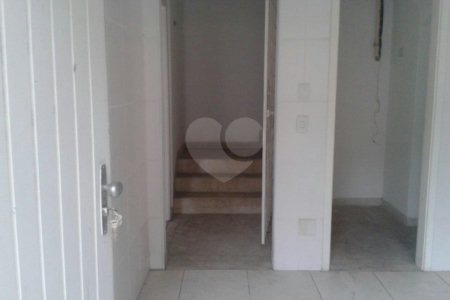 Sobrado à venda com 8 quartos em Vila Tramontano, São Paulo, SP