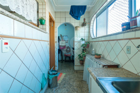 Apartamento à venda com 3 quartos, sendo 1 suíte, em Perdizes, São Paulo, SP