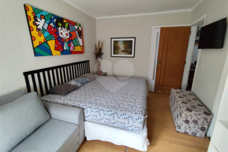 Casa à venda com 3 quartos, sendo 1 suíte, no condomínio Caconde, São Bernardo do Campo - SP