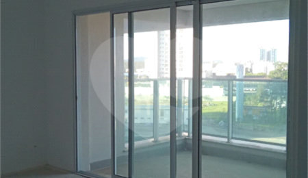 Apartamento à venda com 3 quartos, sendo 1 suíte,  em Vila Mogilar, Mogi das Cruzes, SP