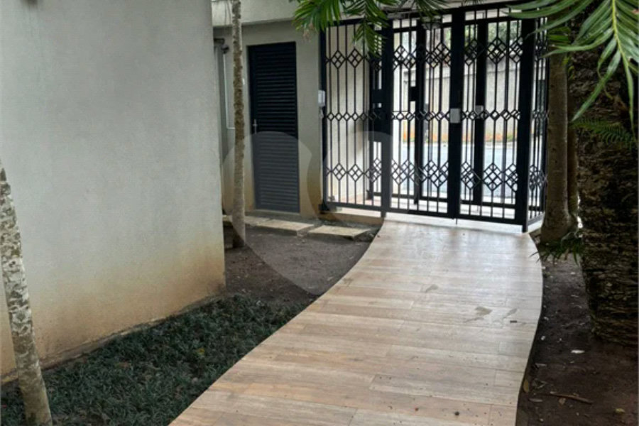 Casa à venda com 2 suítes no condomínio Cântaros da Serra, São Paulo - SP