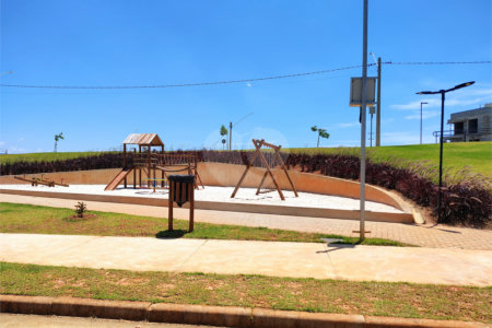 Terreno à venda no condomínio Paradise Garden, Mogi das Cruzes - SP